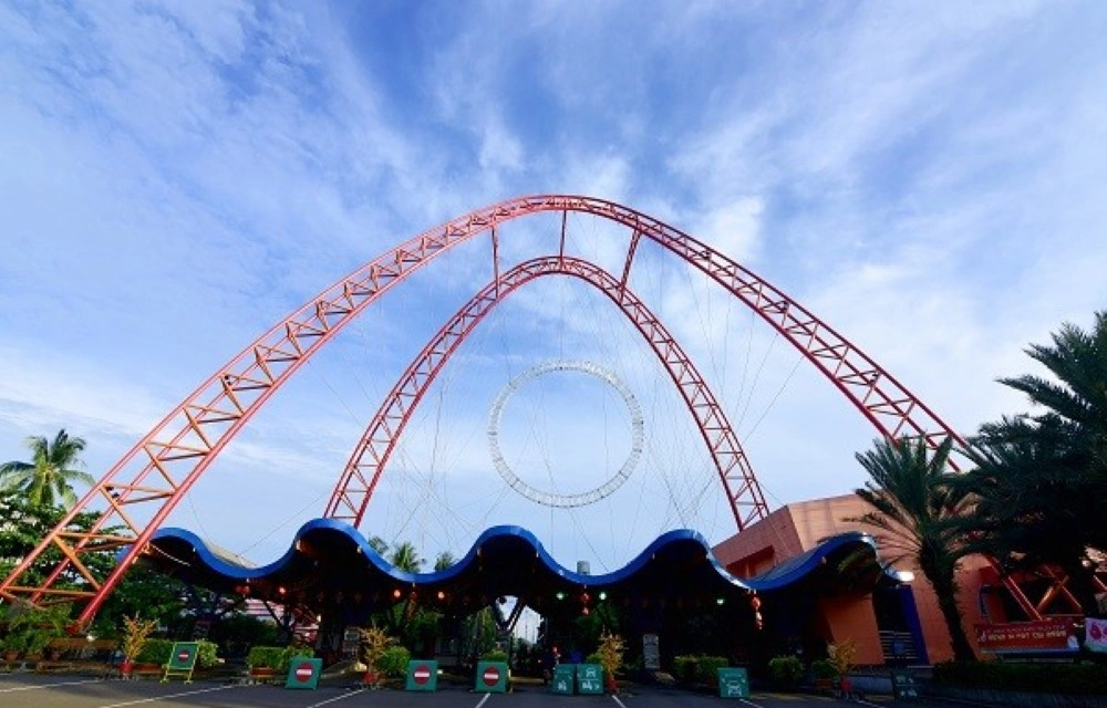 Attraction Picture